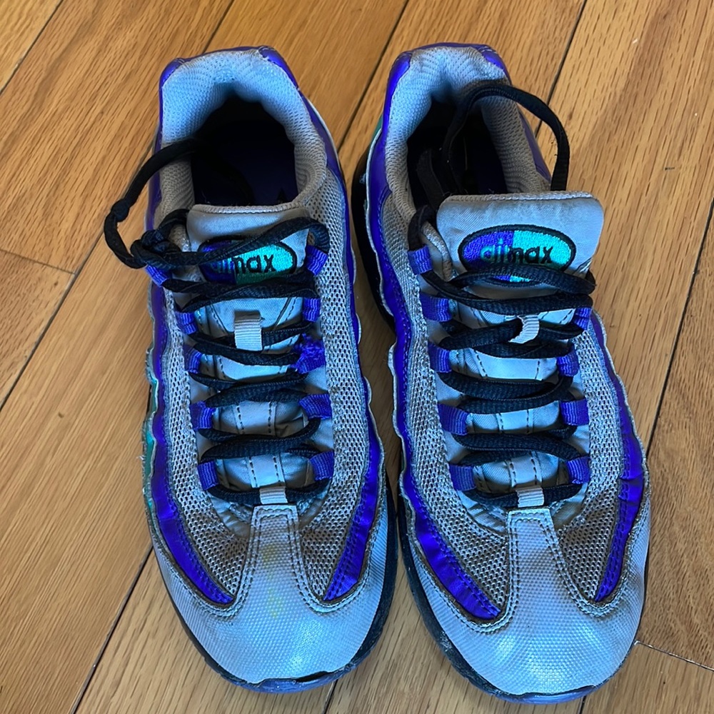 Authentic air max , I’m gently used condition